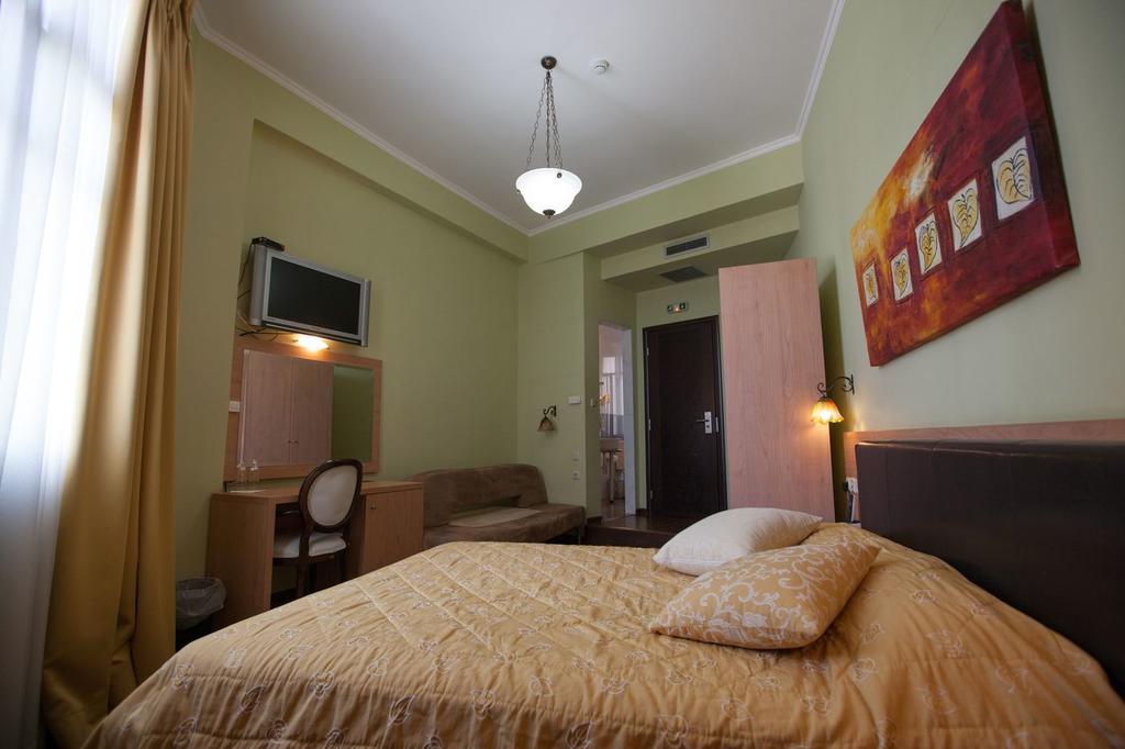 Ermionio Hotel Козани Экстерьер фото